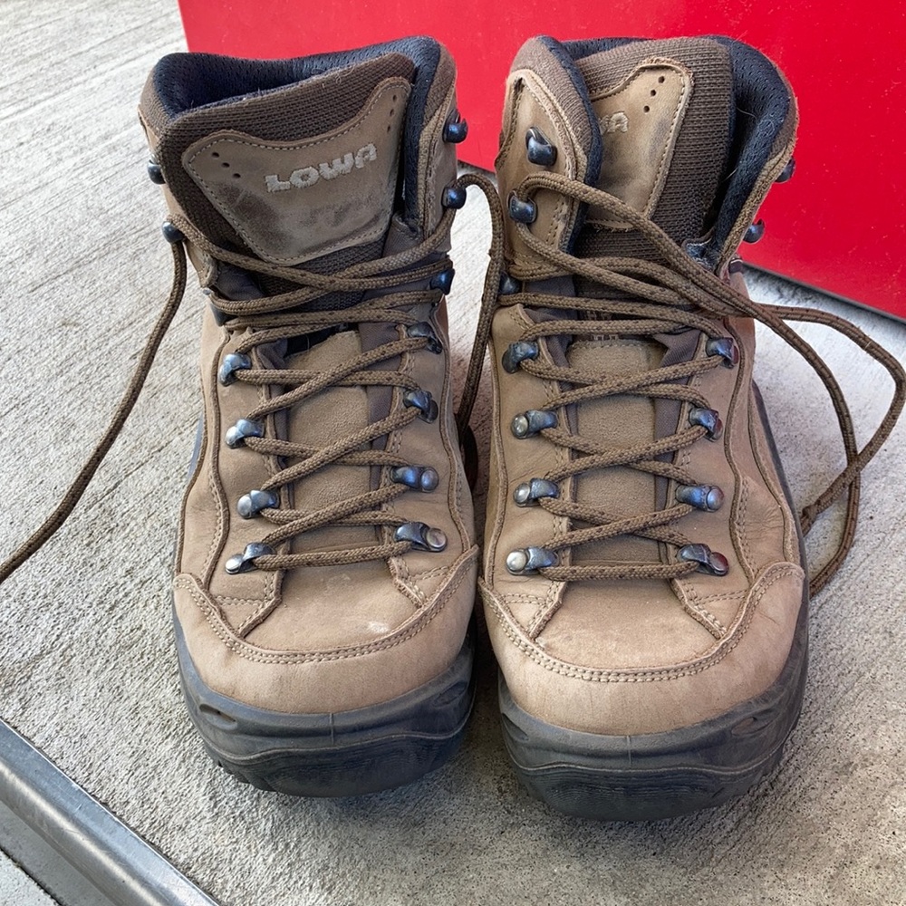 Lowa Hiking Boots